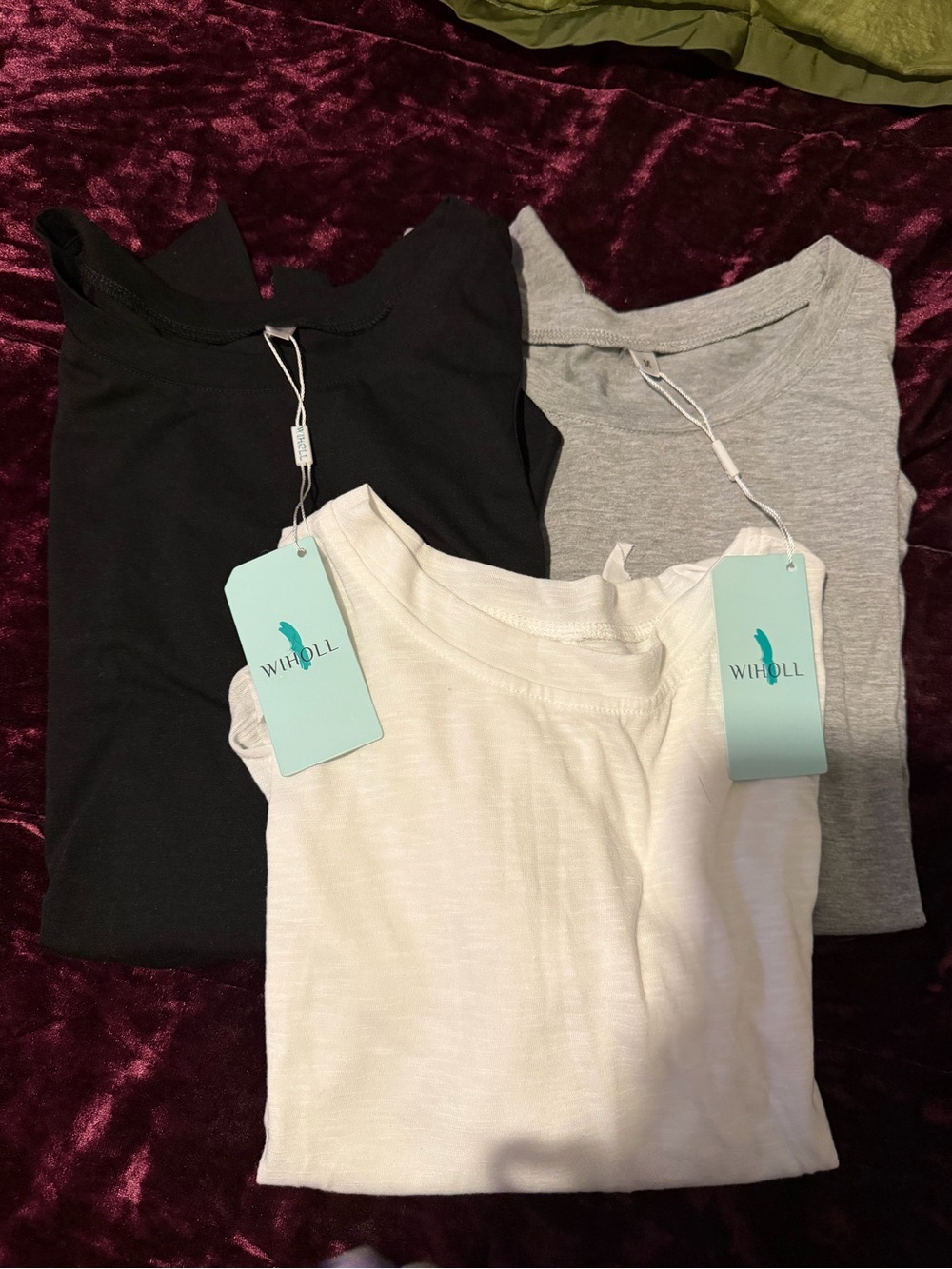 Wholl bundle 3 FP like - Black, Gray, White tanks NWT